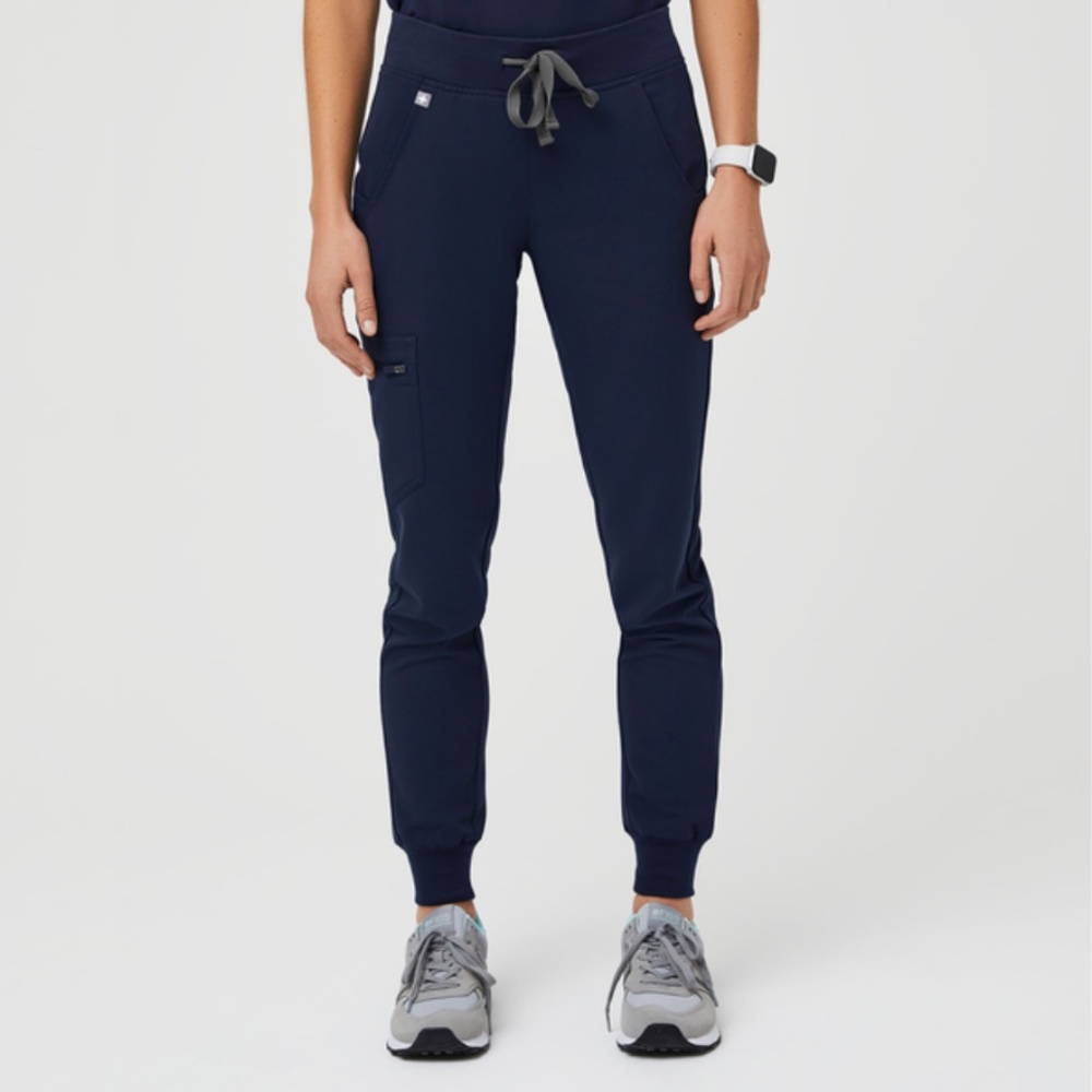 FIGS Zamora Jogger Scrubs - Navy